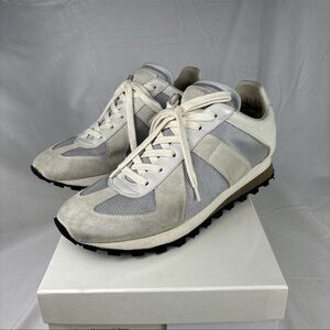 Maison Margiela 22 Retro Runner Low. White & Gray S37WS0347 EU 42 US 9 Excellent